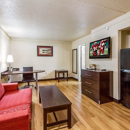 Red Roof Inn Houston East I-10 מראה חיצוני תמונה