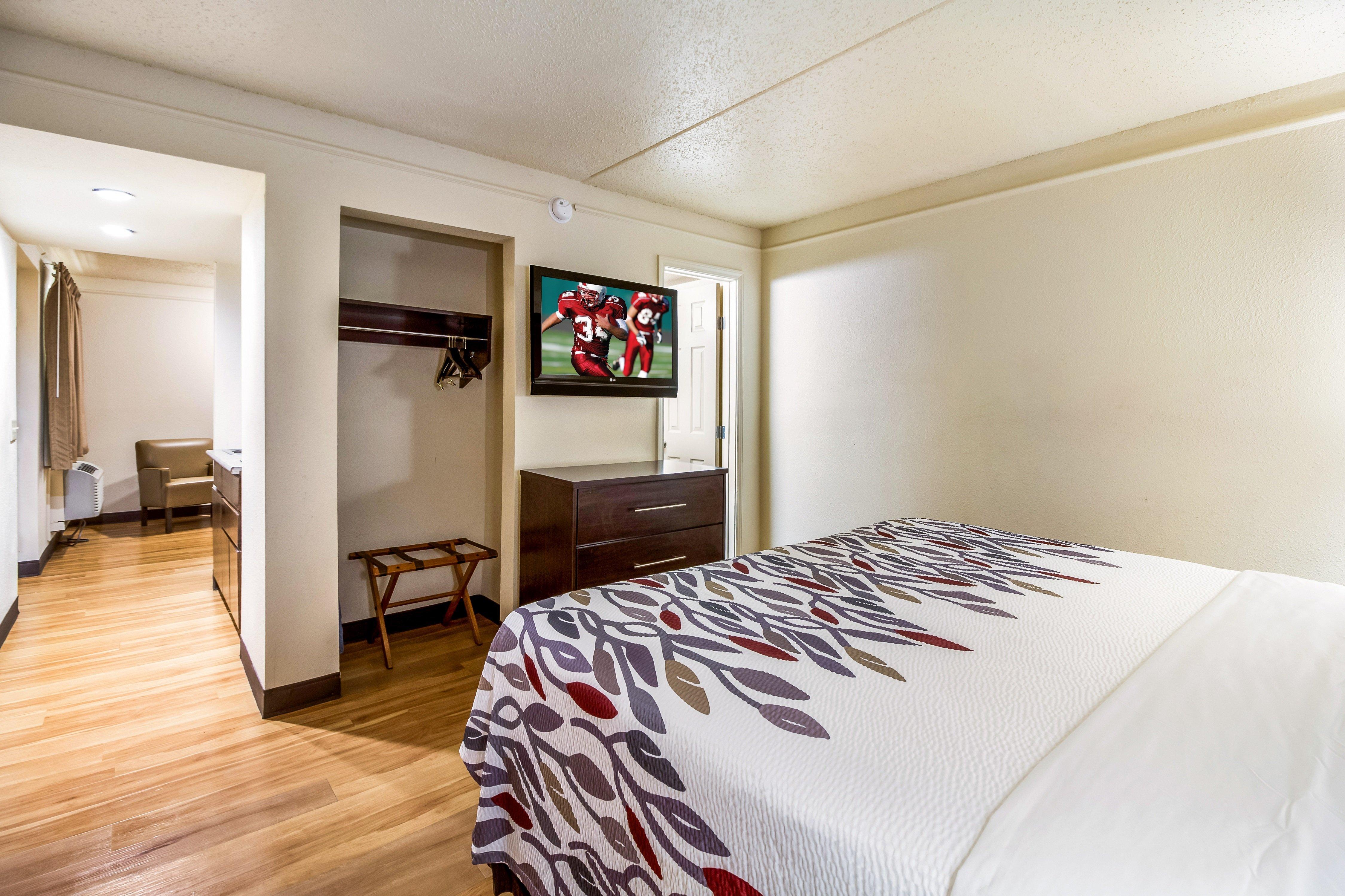 Red Roof Inn Houston East I-10 מראה חיצוני תמונה