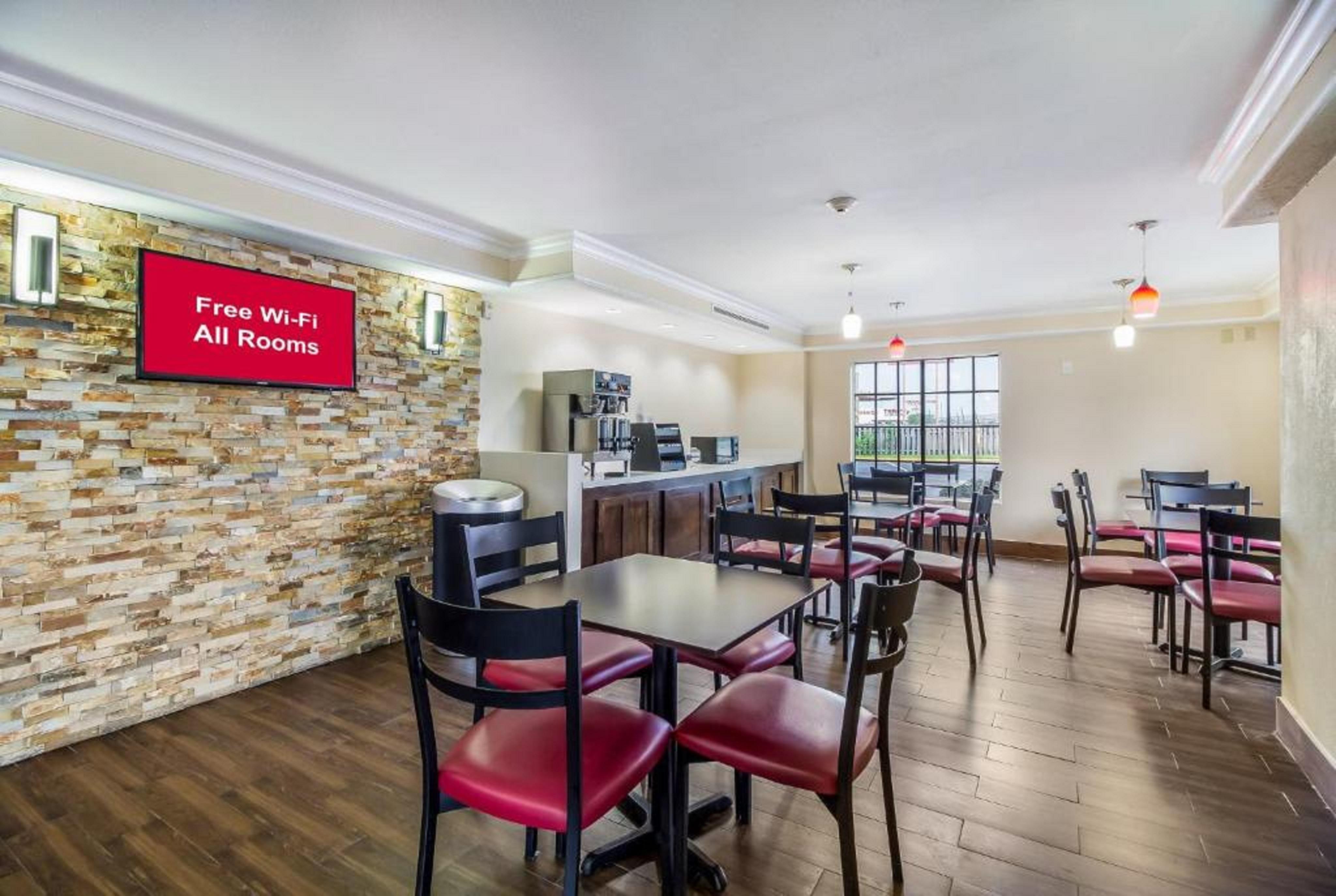 Red Roof Inn Houston East I-10 מראה חיצוני תמונה