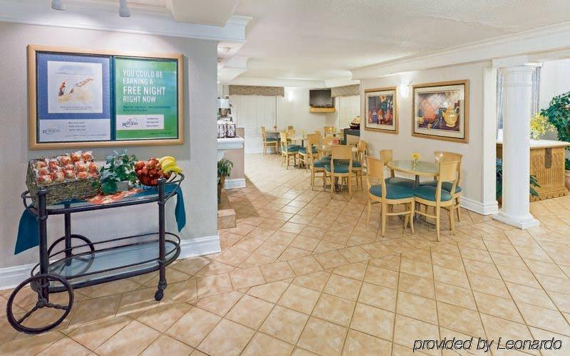 Red Roof Inn Houston East I-10 מראה חיצוני תמונה