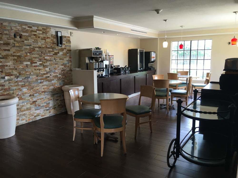Red Roof Inn Houston East I-10 מראה חיצוני תמונה